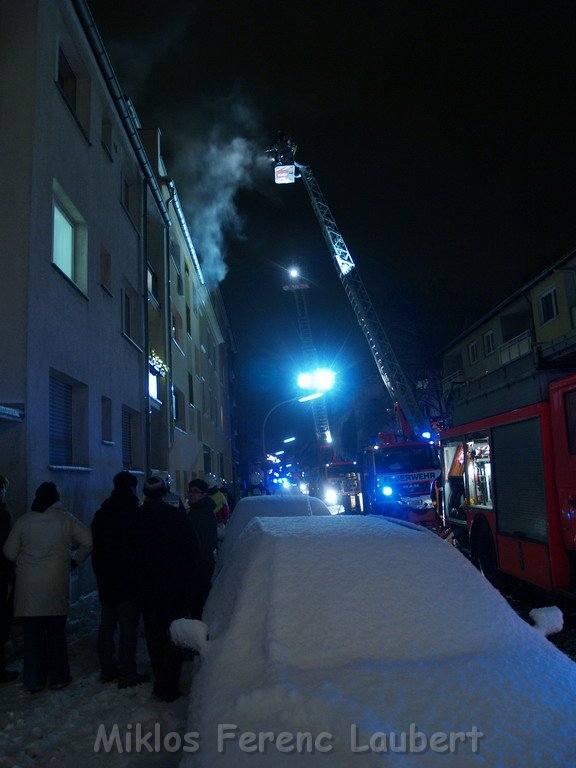 Feuer in Kueche Koeln Vingst Homarstr P630.JPG